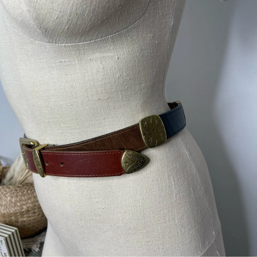 Vintage Brown Leather Belt with Brass Buckle - Picture 4 of 15